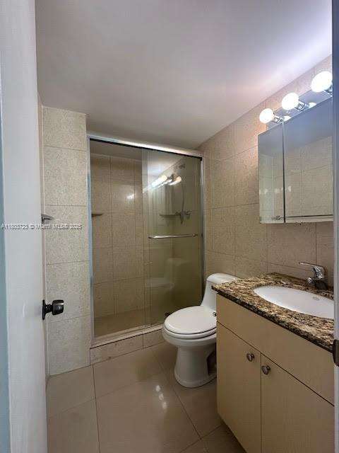 Small Image of 7135 COLLINS AVE #1703, Miami Beach Number 5
