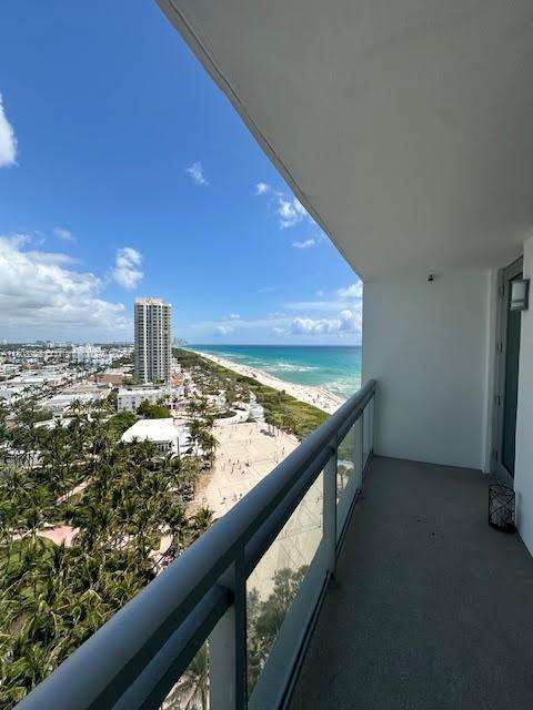 Small Image of 7135 COLLINS AVE #1703, Miami Beach Number 8