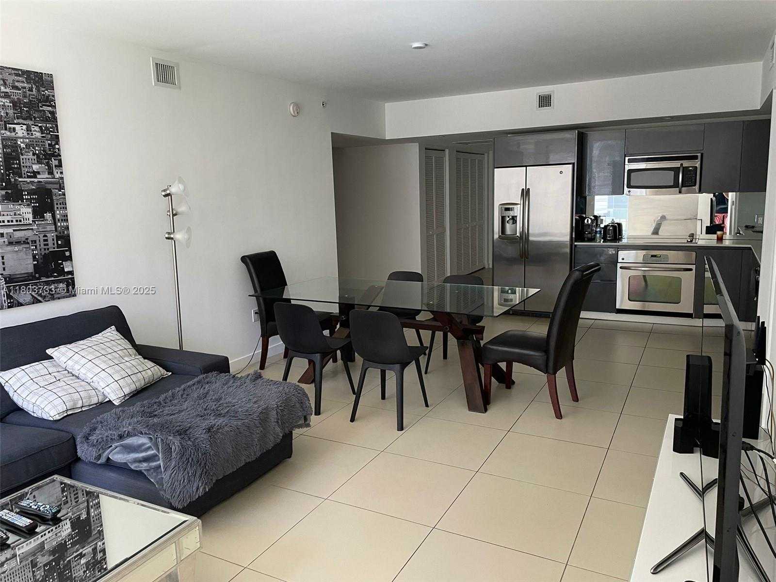 Small Image of 31 #907, Miami Number 18