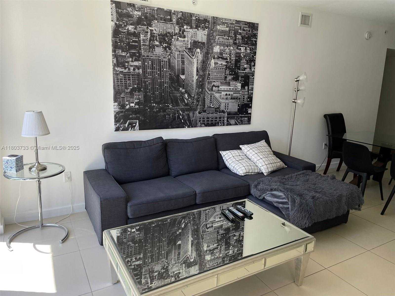 Small Image of 31 #907, Miami Number 19
