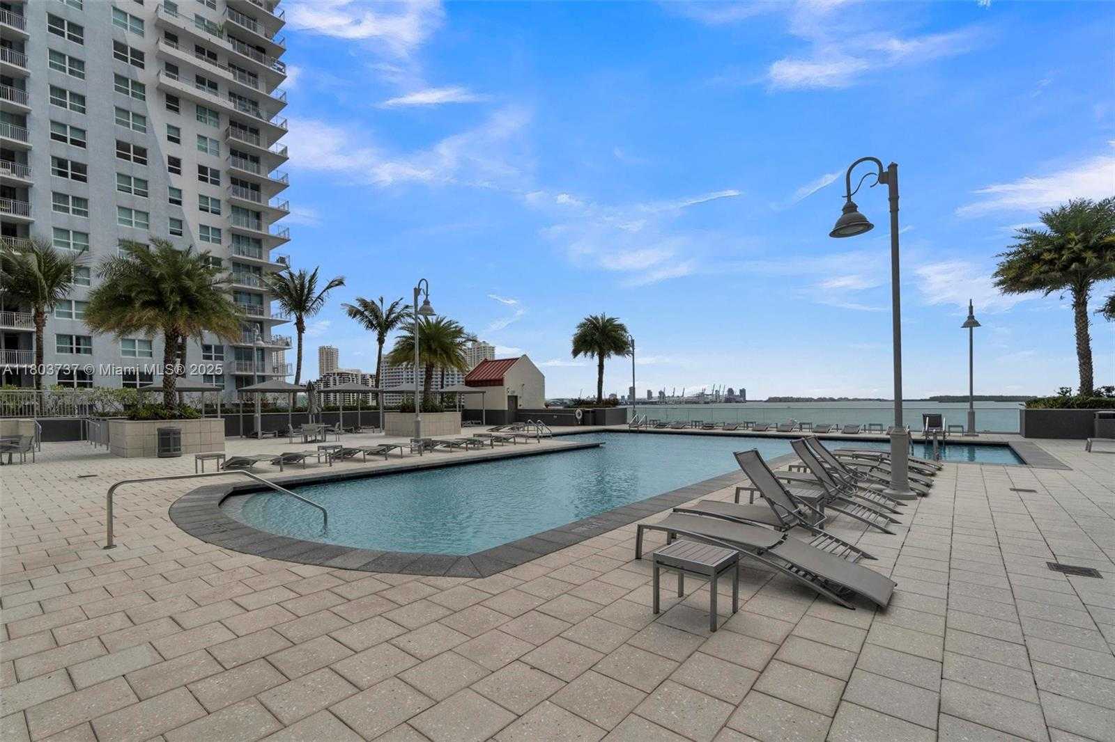 Small Image of 1155 BRICKELL BAY DR #1101, Miami Number 9