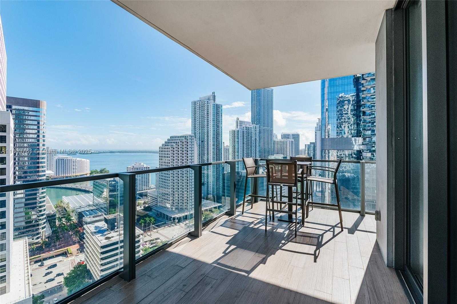 Small Image of 68 SOUTH EAST 6TH ST #2601, Miami Number 19