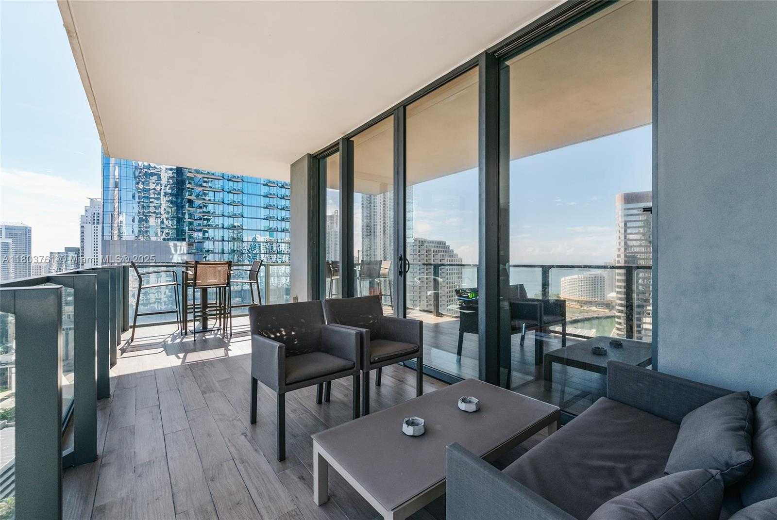 Small Image of 68 SOUTH EAST 6TH ST #2601, Miami Number 21