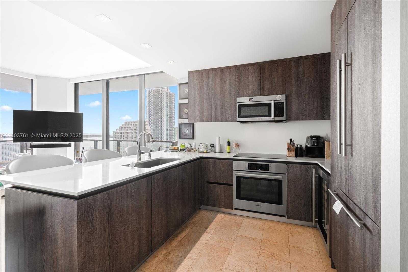 Small Image of 68 SOUTH EAST 6TH ST #2601, Miami Number 24