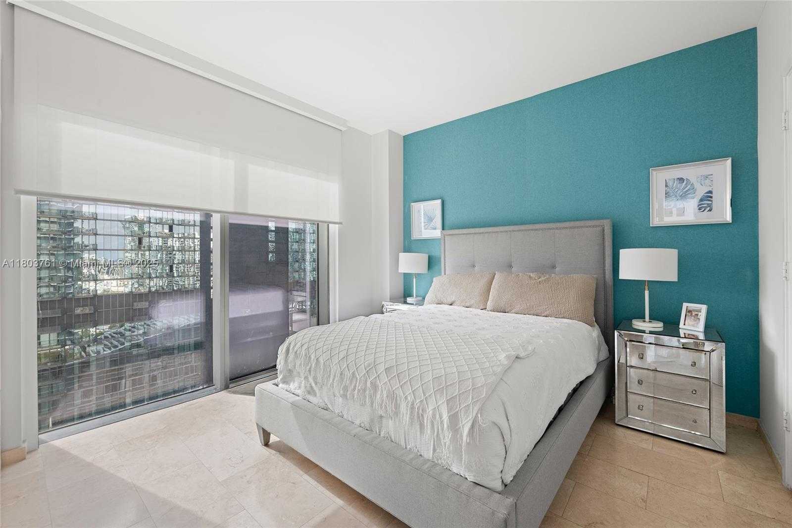 Small Image of 68 SOUTH EAST 6TH ST #2601, Miami Number 7