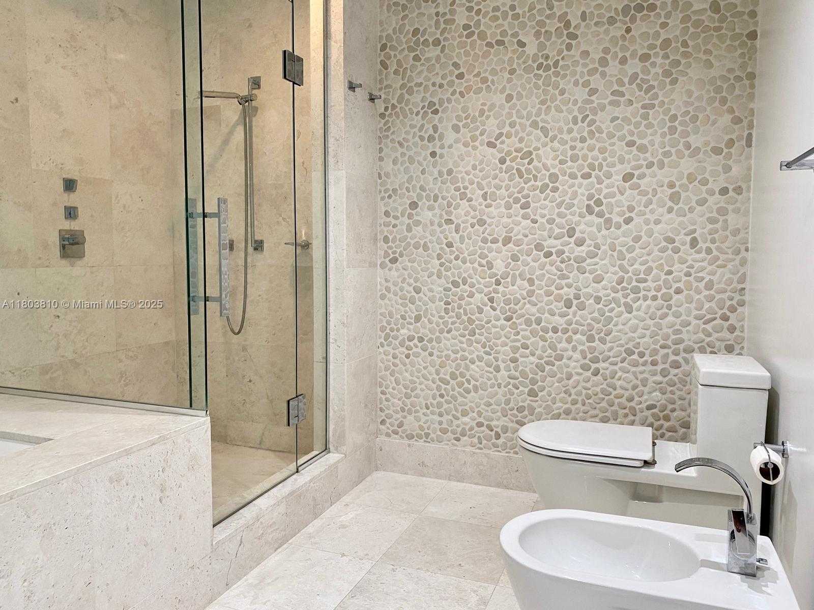 Small Image of 17121 COLLINS AVE #903, Sunny Isles Beach Number 20