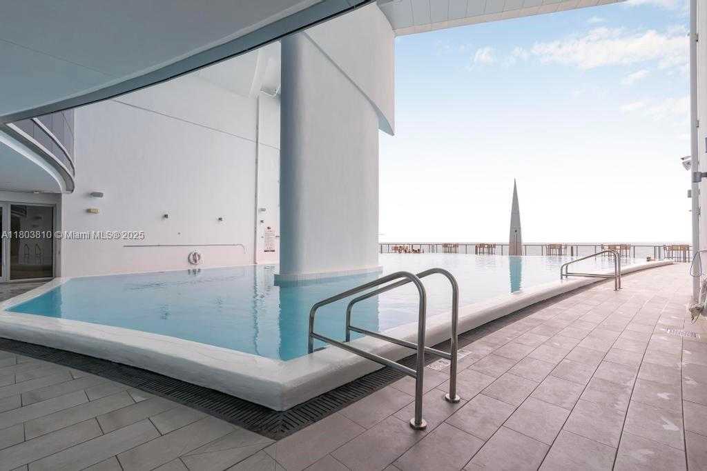 Small Image of 17121 COLLINS AVE #903, Sunny Isles Beach Number 70