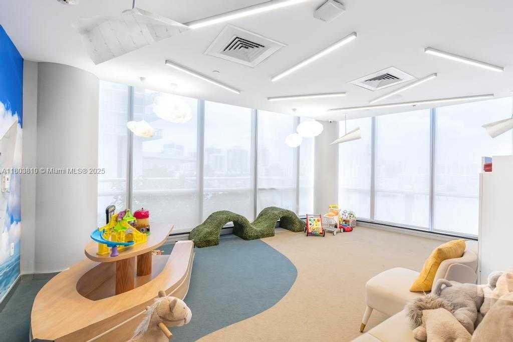 Small Image of 17121 COLLINS AVE #903, Sunny Isles Beach Number 71