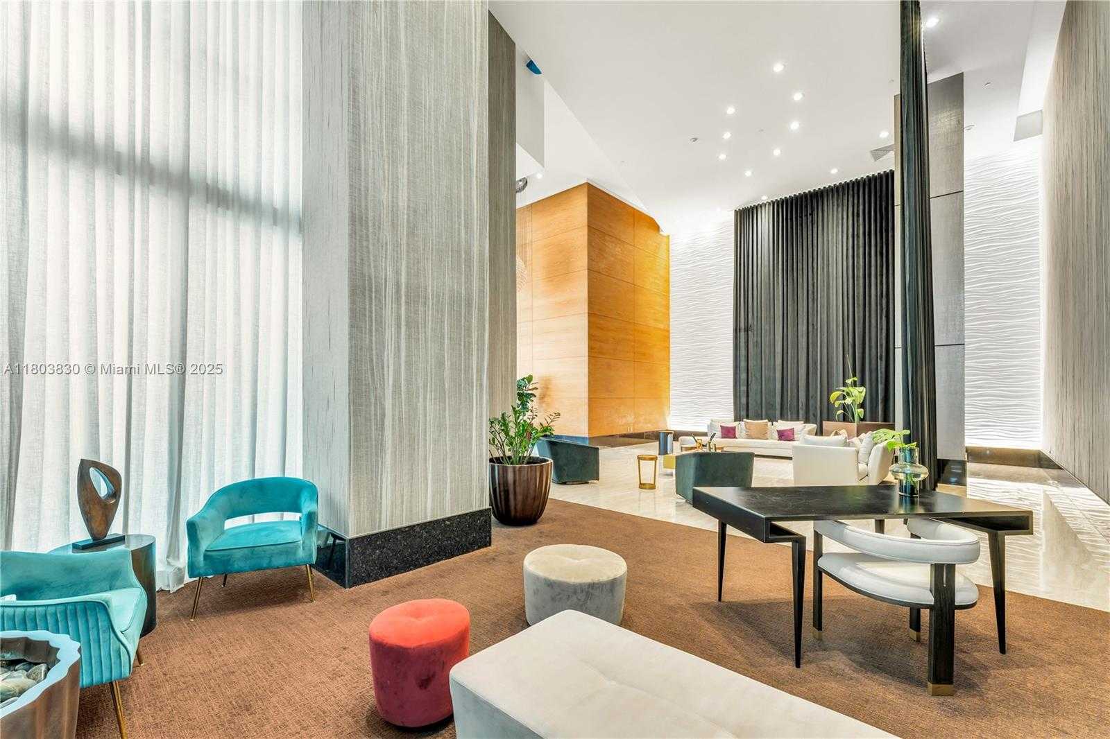 Small Image of 950 BRICKELL BAY DR #1108, Miami Number 17