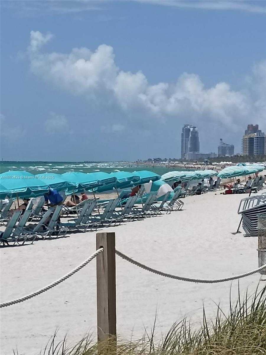 Small Image of 2899 COLLINS AVE #1538, Miami Beach Number 19