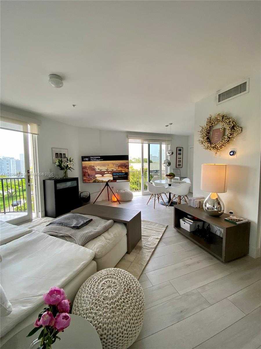 Small Image of 2701 SOUTH WEST 3RD AVE #403, Miami Number 5