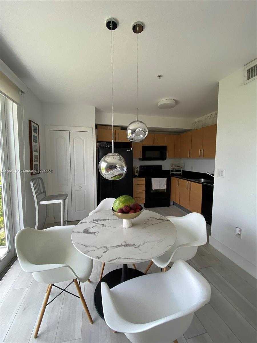 Small Image of 2701 SOUTH WEST 3RD AVE #403, Miami Number 8