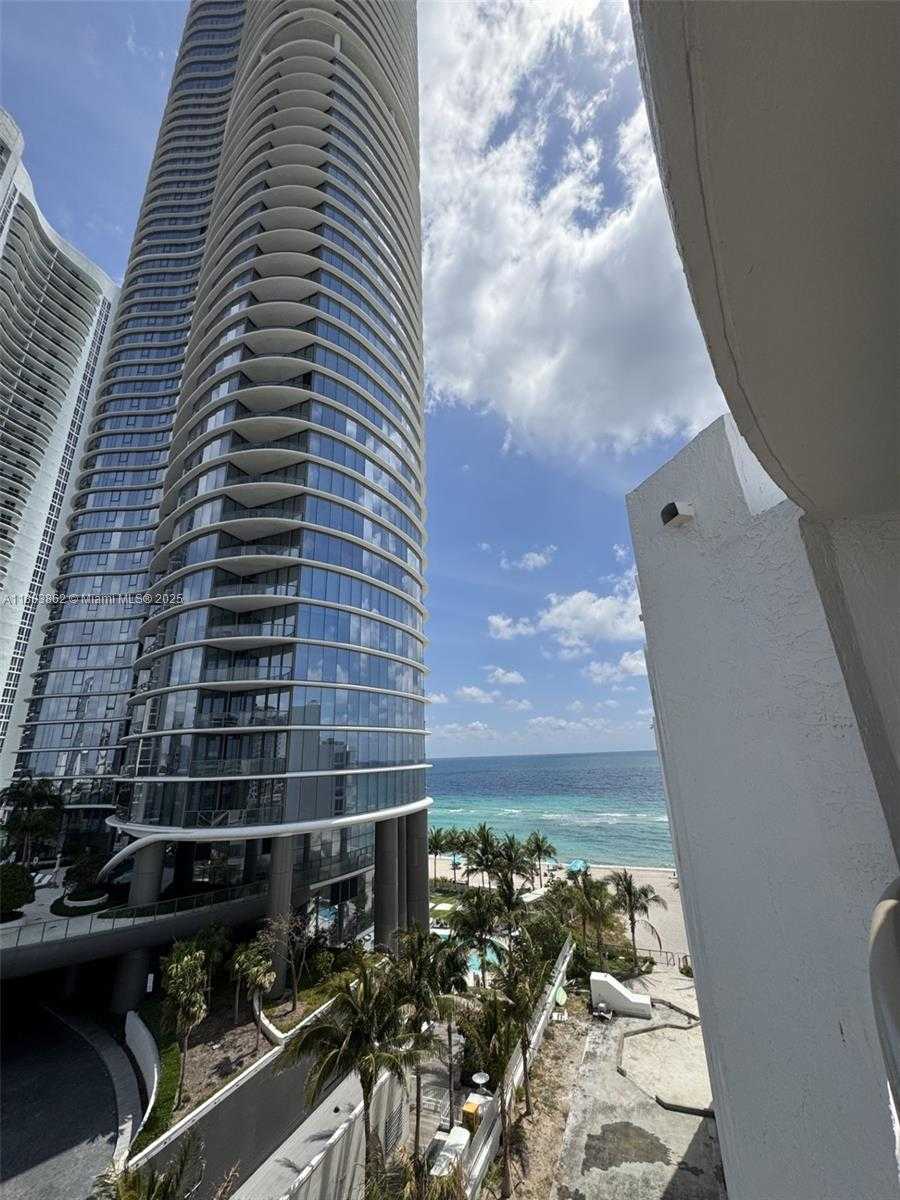 Small Image of 15645 COLLINS AV #901, Sunny Isles Beach Number 16