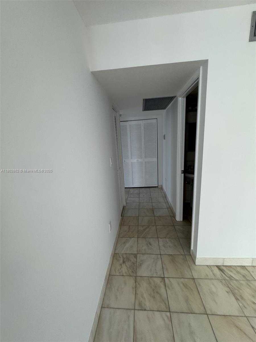 Small Image of 15645 COLLINS AV #901, Sunny Isles Beach Number 18