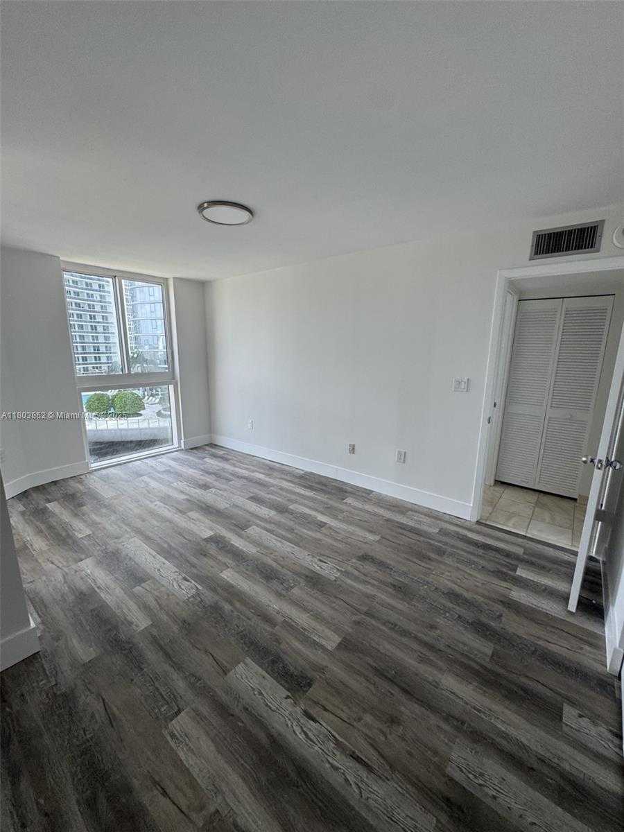 Small Image of 15645 COLLINS AV #901, Sunny Isles Beach Number 30