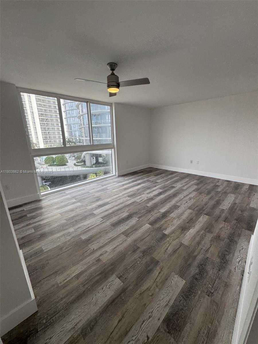 Small Image of 15645 COLLINS AV #901, Sunny Isles Beach Number 32