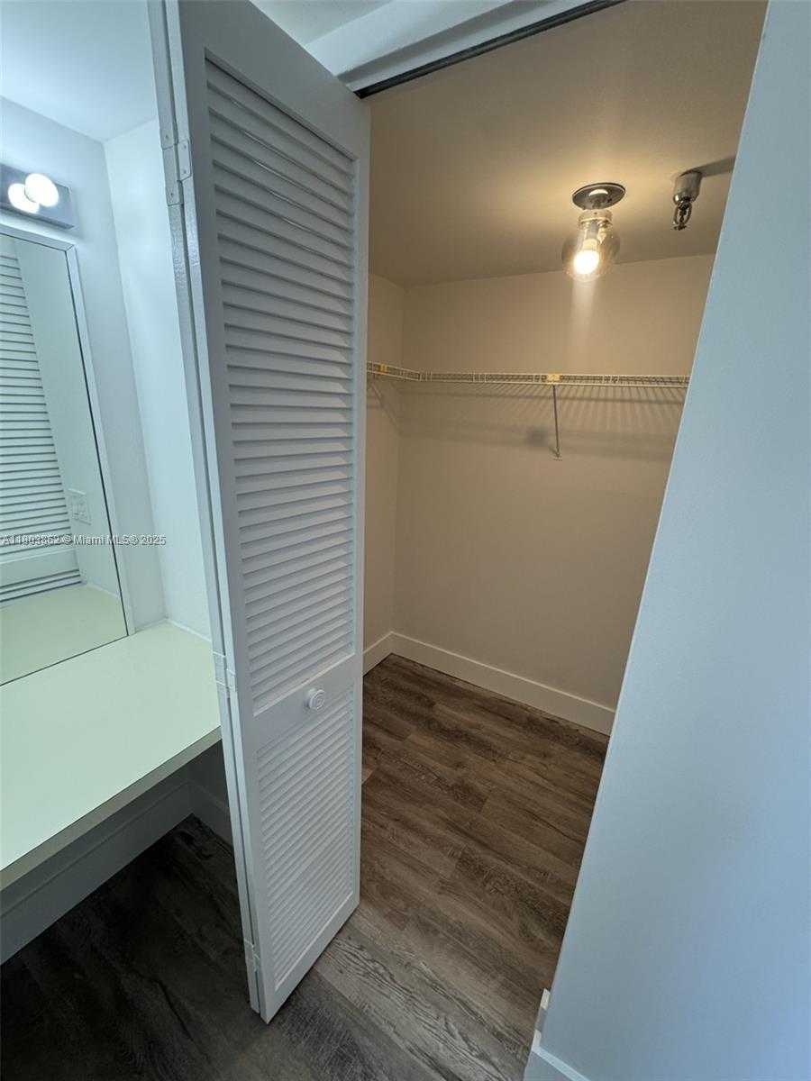 Small Image of 15645 COLLINS AV #901, Sunny Isles Beach Number 39