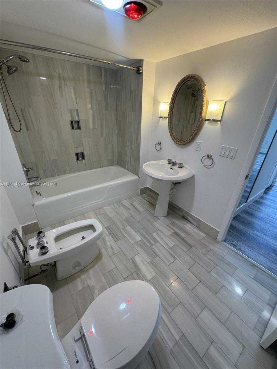 Small Image of 15645 COLLINS AV #901, Sunny Isles Beach Number 45