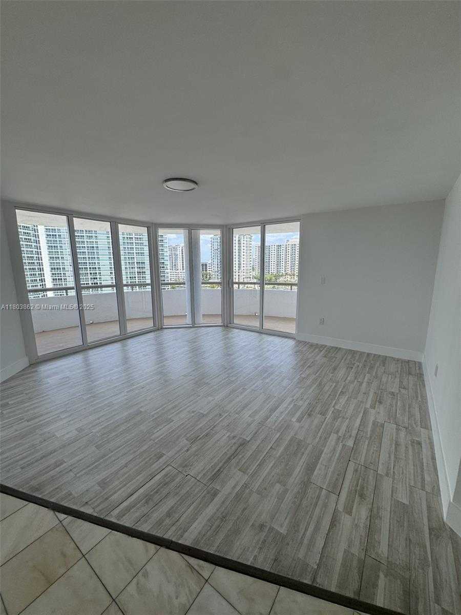 Small Image of 15645 COLLINS AV #901, Sunny Isles Beach Number 6