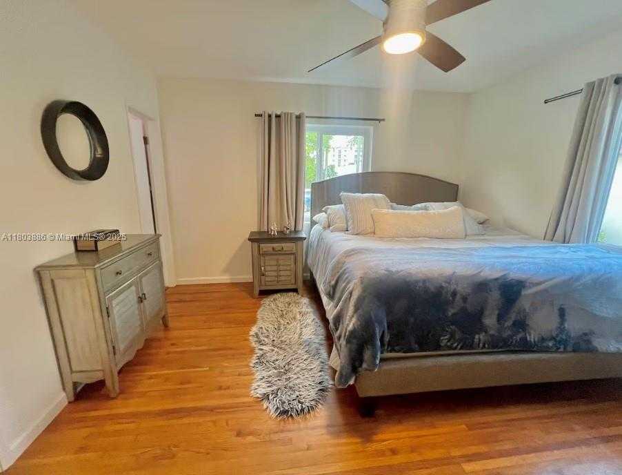 Small Image of 12530 NORTH EAST 4 AVE, North Miami Number 7