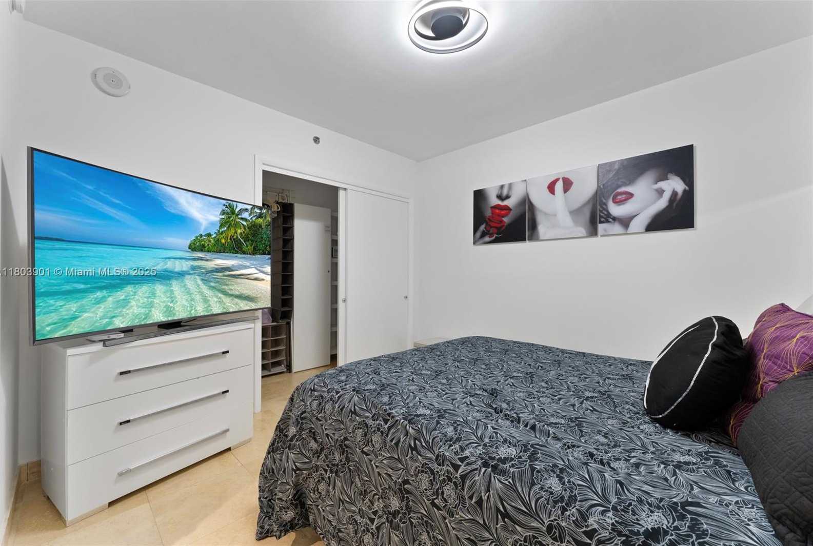 Small Image of 1830 SOUTH OCEAN DR #1612, Hallandale Beach Number 11