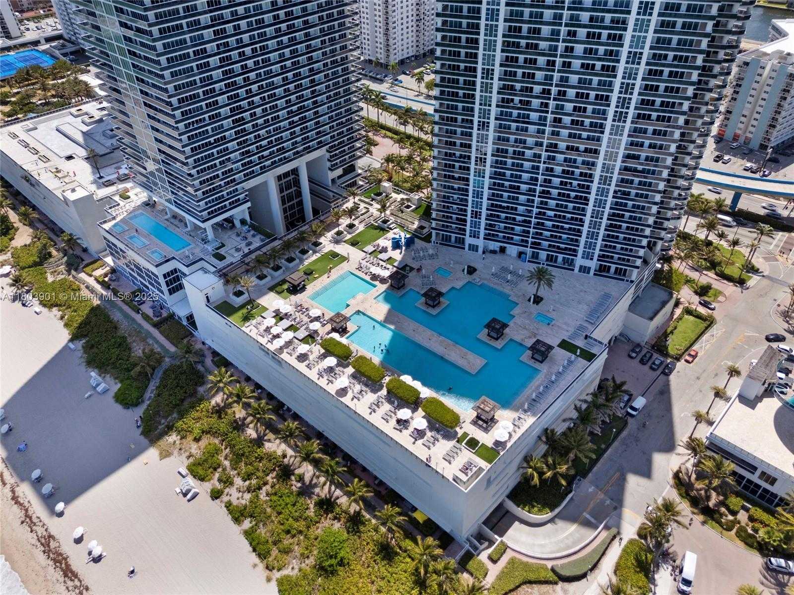 Small Image of 1830 SOUTH OCEAN DR #1612, Hallandale Beach Number 17