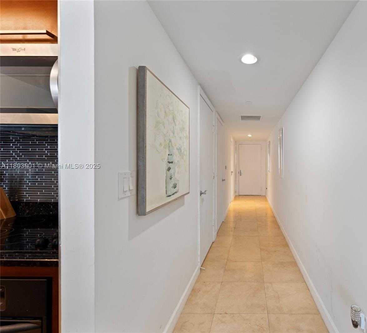 Small Image of 1830 SOUTH OCEAN DR #1612, Hallandale Beach Number 8
