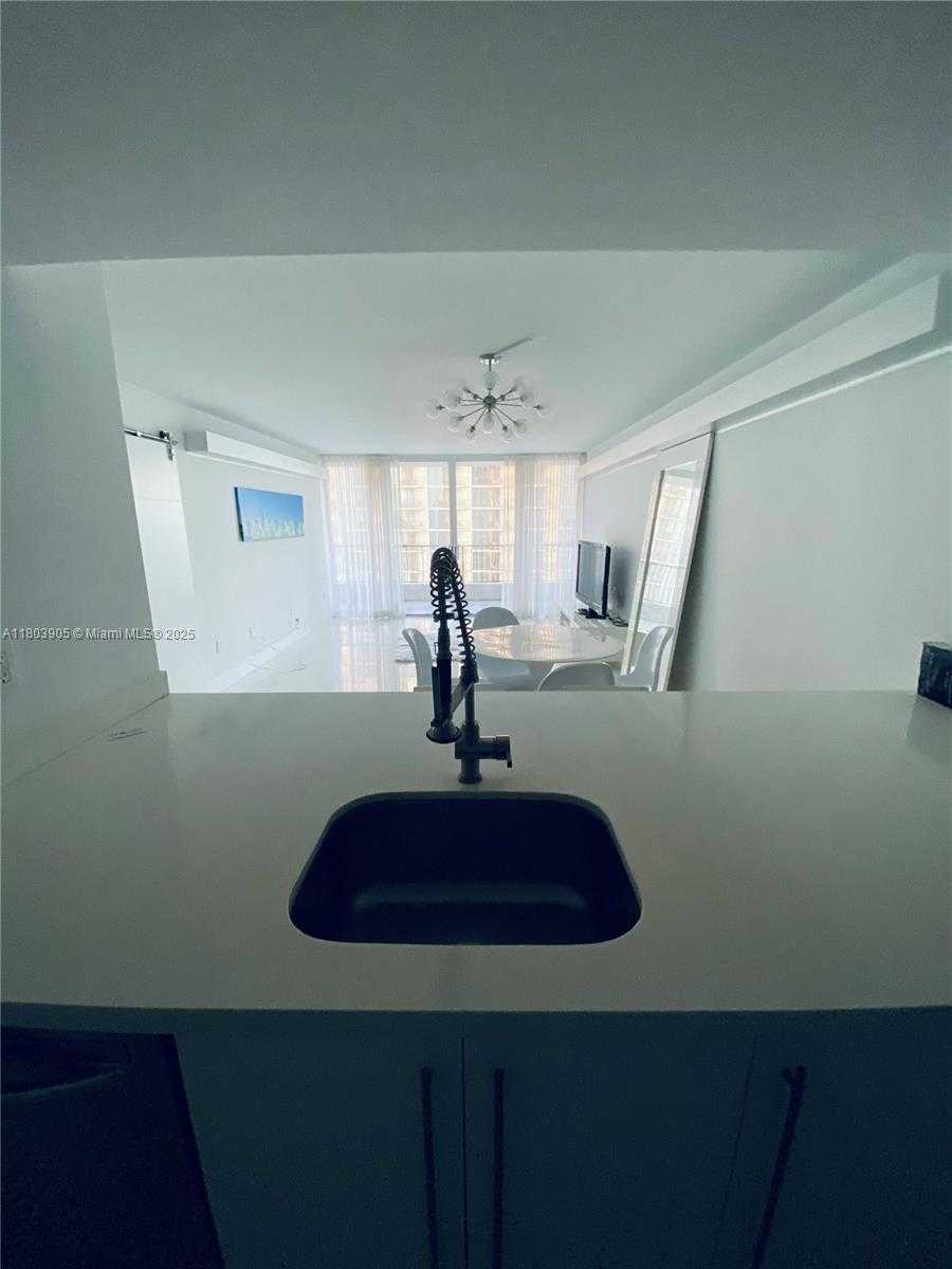 Small Image of 555 NORTH EAST 15TH ST #27G, Miami Number 3