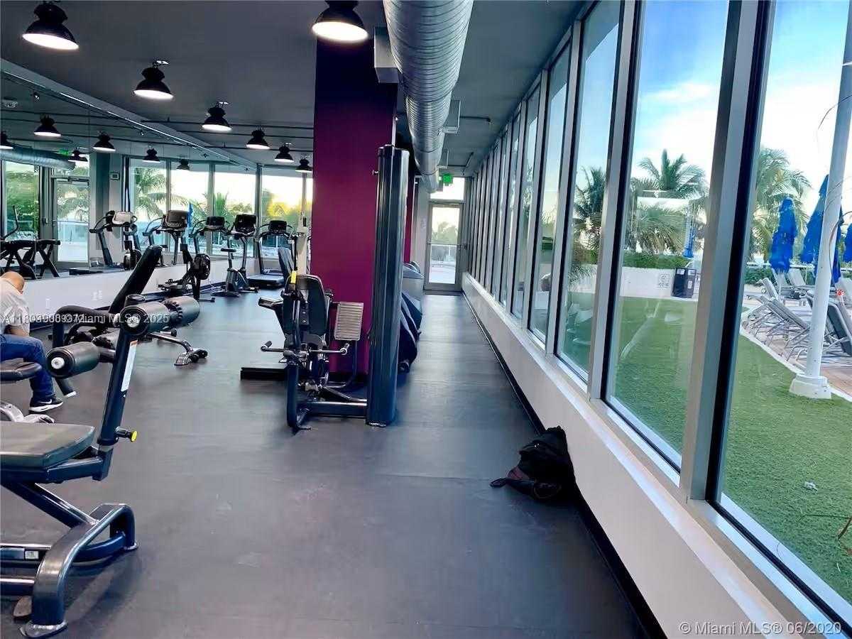 Small Image of 100 LINCOLN RD #1216, Miami Beach Number 9