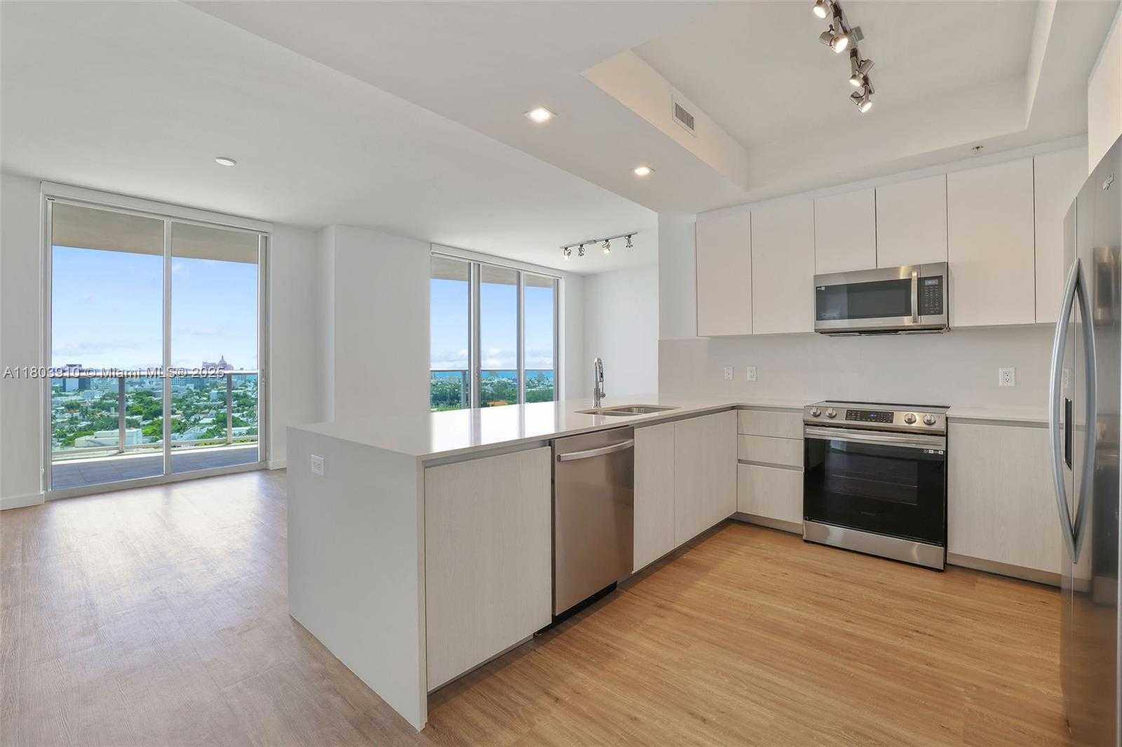 Small Image of 1500 BAY RD #C-0707, Miami Beach Number 2