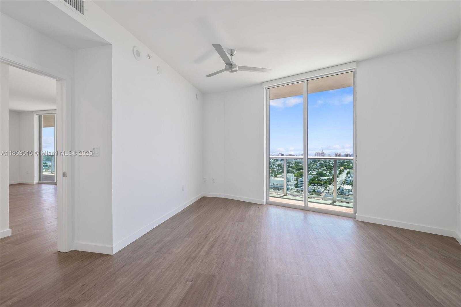 Small Image of 1500 BAY RD #C-0707, Miami Beach Number 22