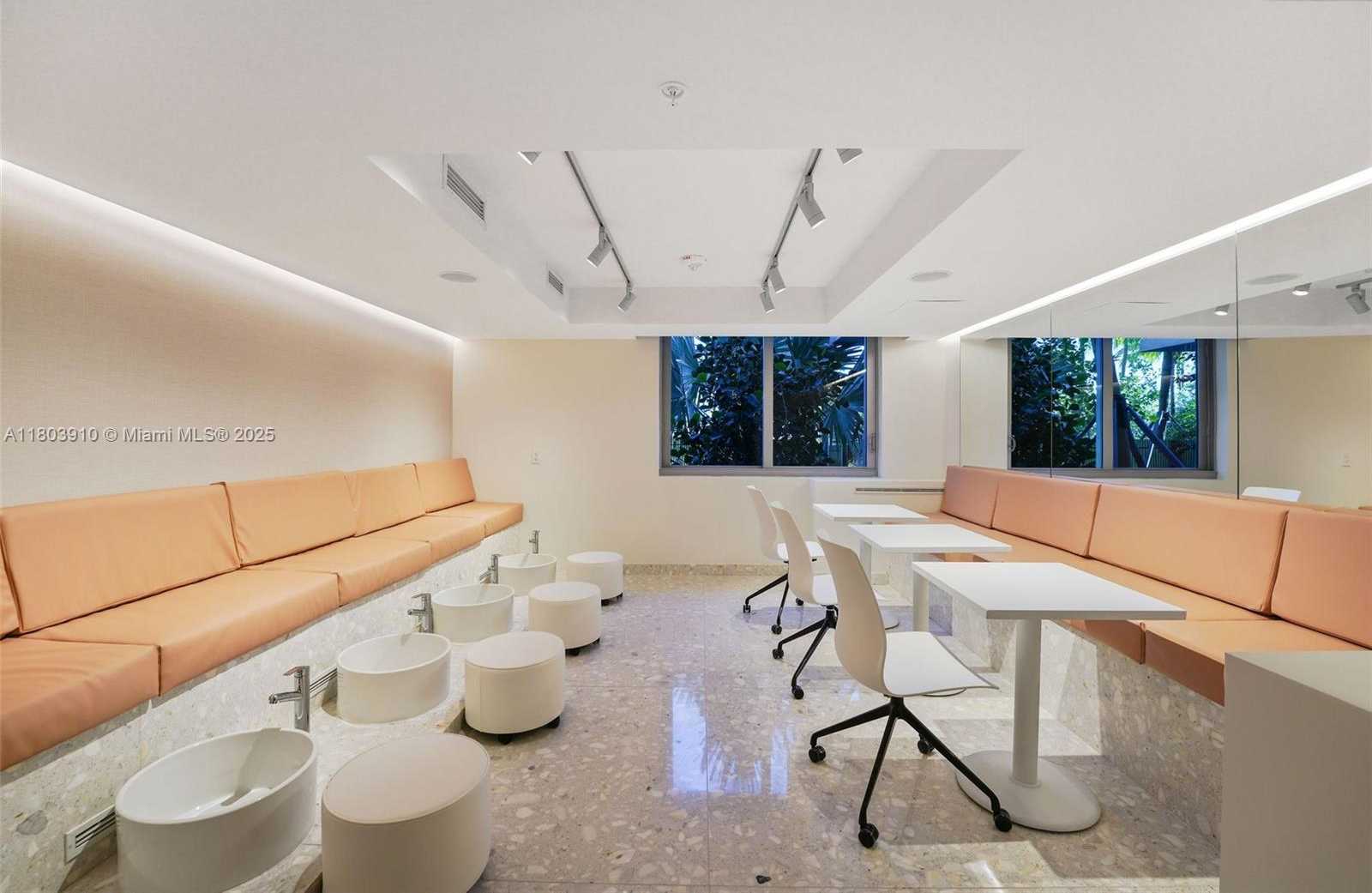 Small Image of 1500 BAY RD #C-0707, Miami Beach Number 40