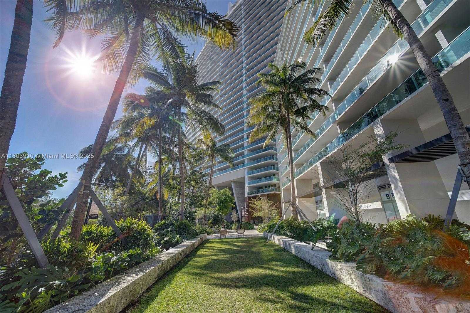 Small Image of 1500 BAY RD #C-0707, Miami Beach Number 51