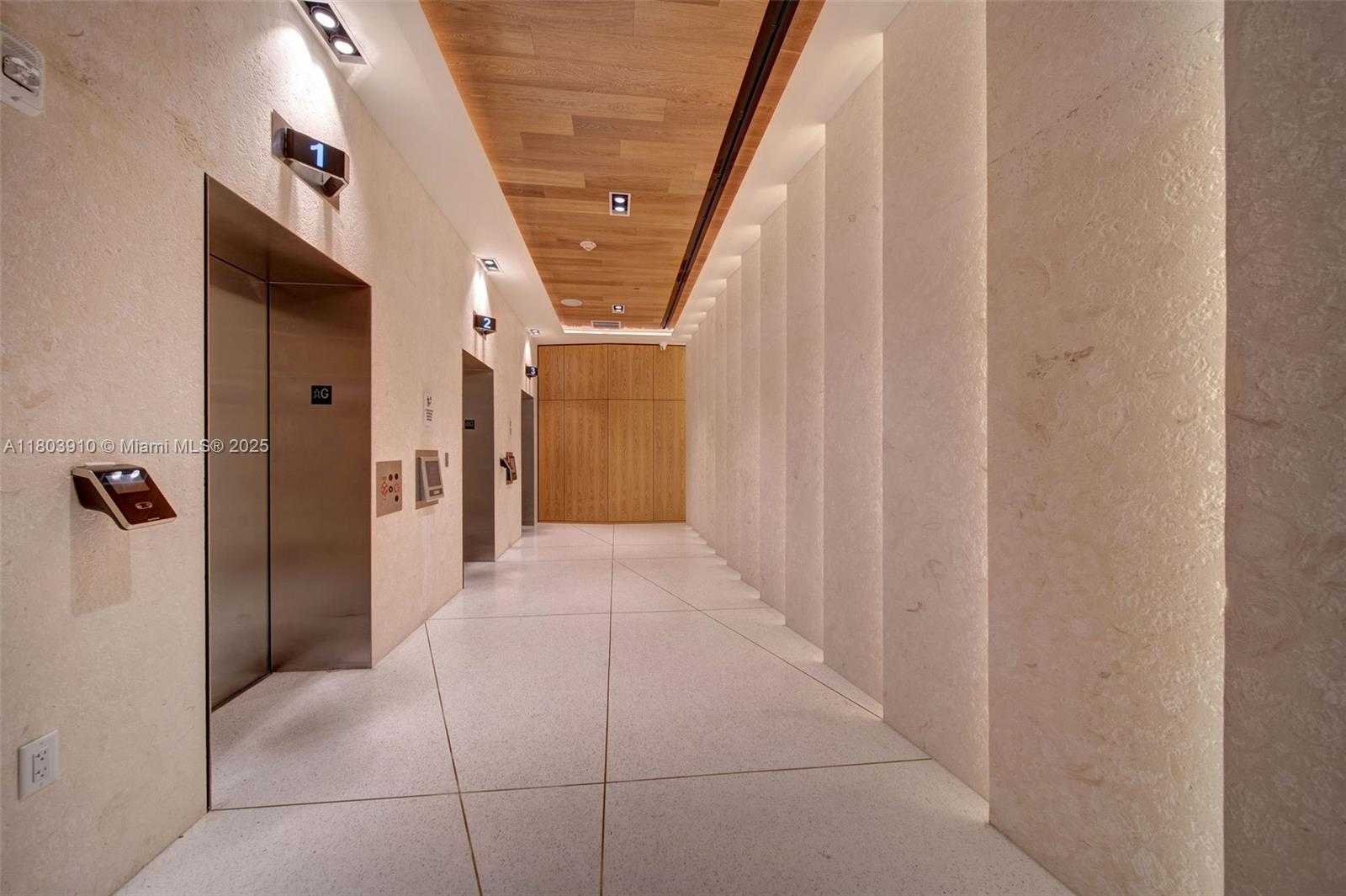 Small Image of 1500 BAY RD #C-0707, Miami Beach Number 63