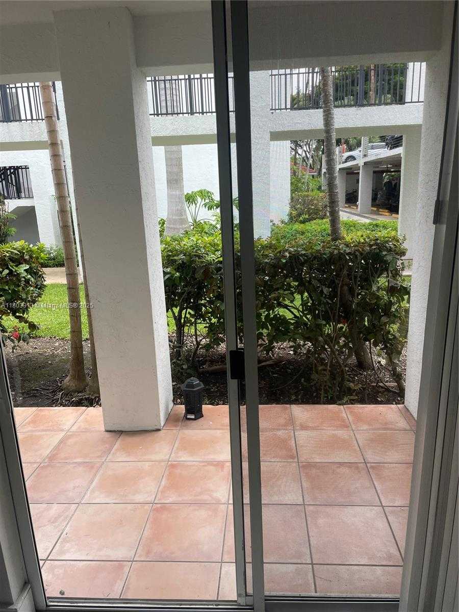 Small Image of 3155 NORTH EAST 184TH ST #8105, Aventura Number 4