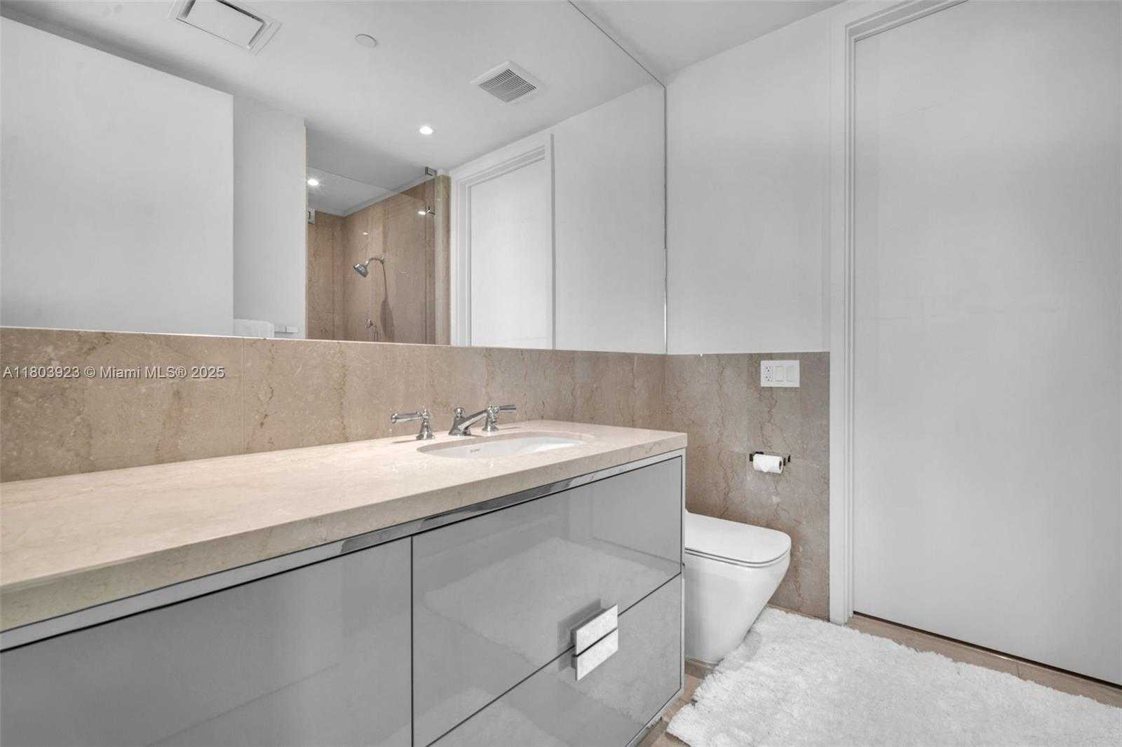 Small Image of 15701 COLLINS AVE #1504, Sunny Isles Beach Number 25