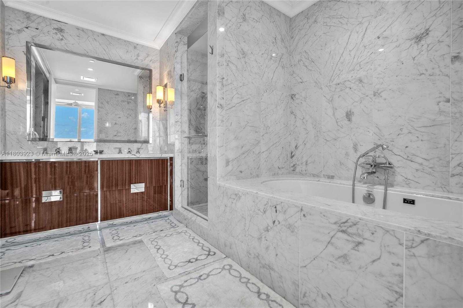 Small Image of 15701 COLLINS AVE #1504, Sunny Isles Beach Number 28