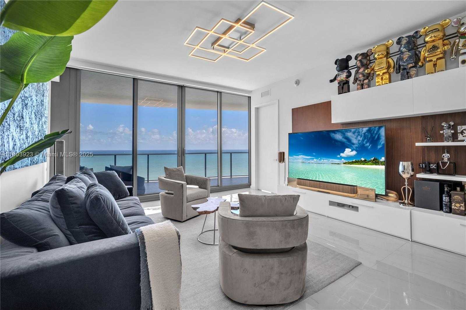 Small Image of 15701 COLLINS AVE #1504, Sunny Isles Beach Number 6