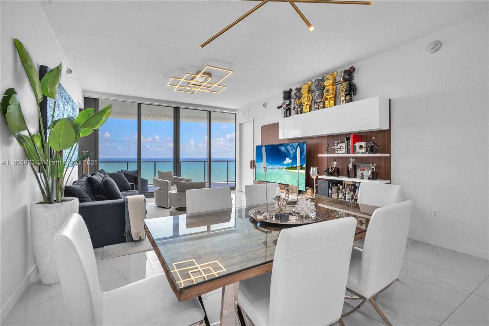 Small Image of 15701 COLLINS AVE #1504, Sunny Isles Beach Number 9