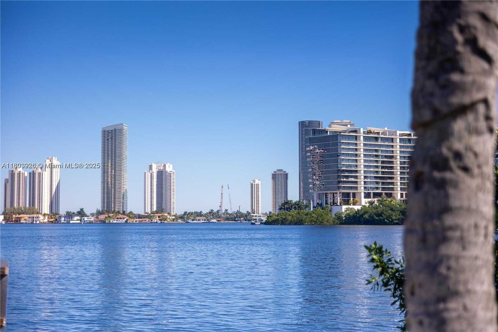 Small Image of 3255 NORTH EAST 184TH #12206, Aventura Number 2