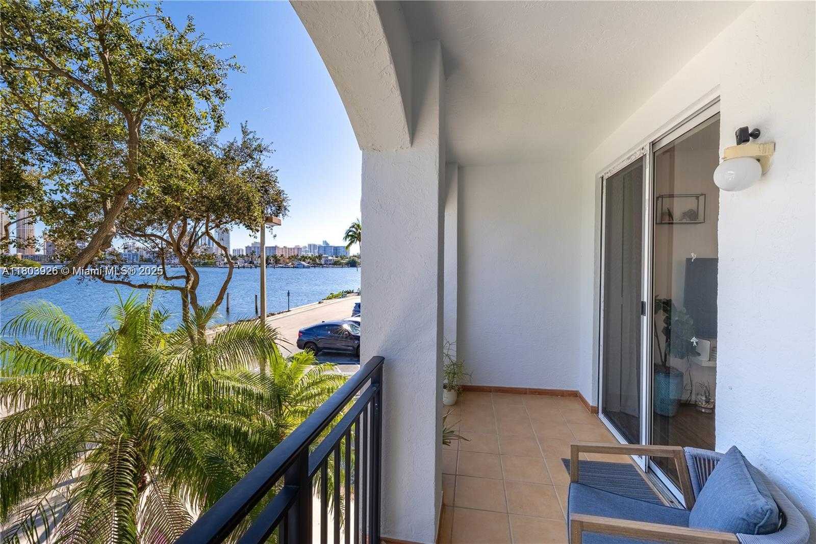Small Image of 3255 NORTH EAST 184TH #12206, Aventura Number 7
