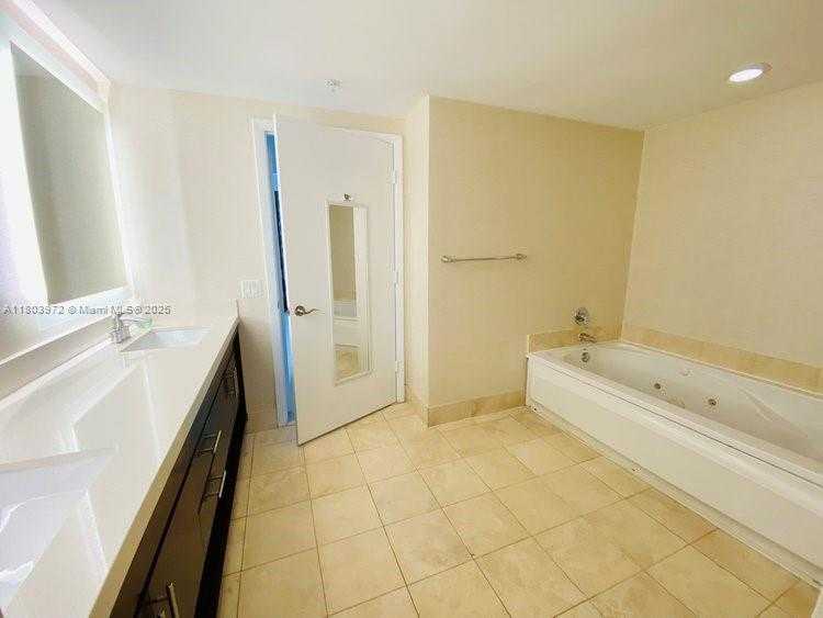 Small Image of 17375 COLLINS AVE #1207, Sunny Isles Beach Number 23