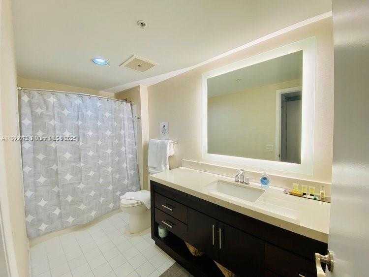 Small Image of 17375 COLLINS AVE #1207, Sunny Isles Beach Number 27