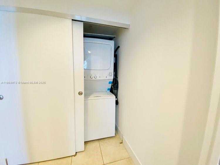 Small Image of 17375 COLLINS AVE #1207, Sunny Isles Beach Number 32
