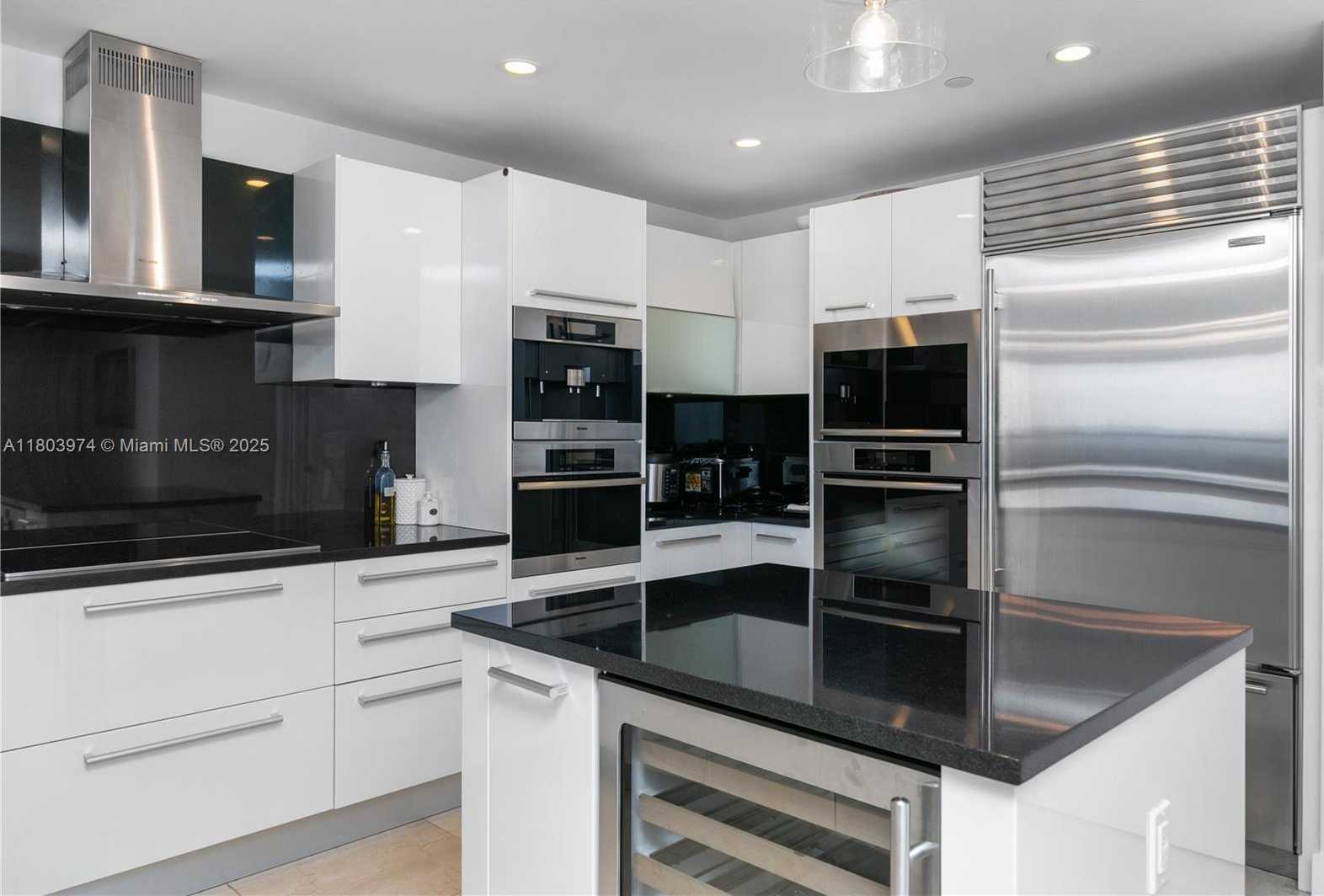 Small Image of 17121 COLLINS AVE #2905, Sunny Isles Beach Number 11