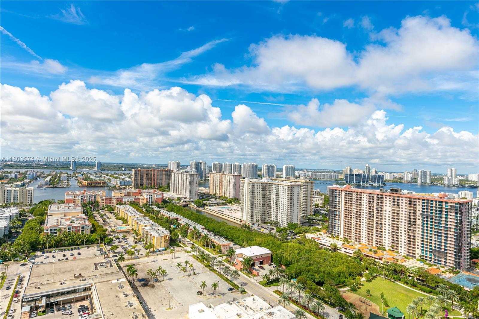 Small Image of 17121 COLLINS AVE #2905, Sunny Isles Beach Number 24