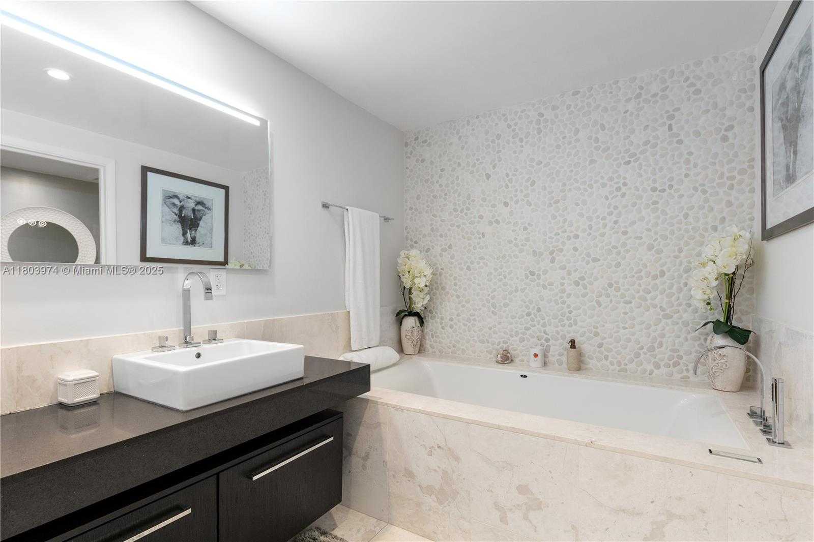 Small Image of 17121 COLLINS AVE #2905, Sunny Isles Beach Number 44