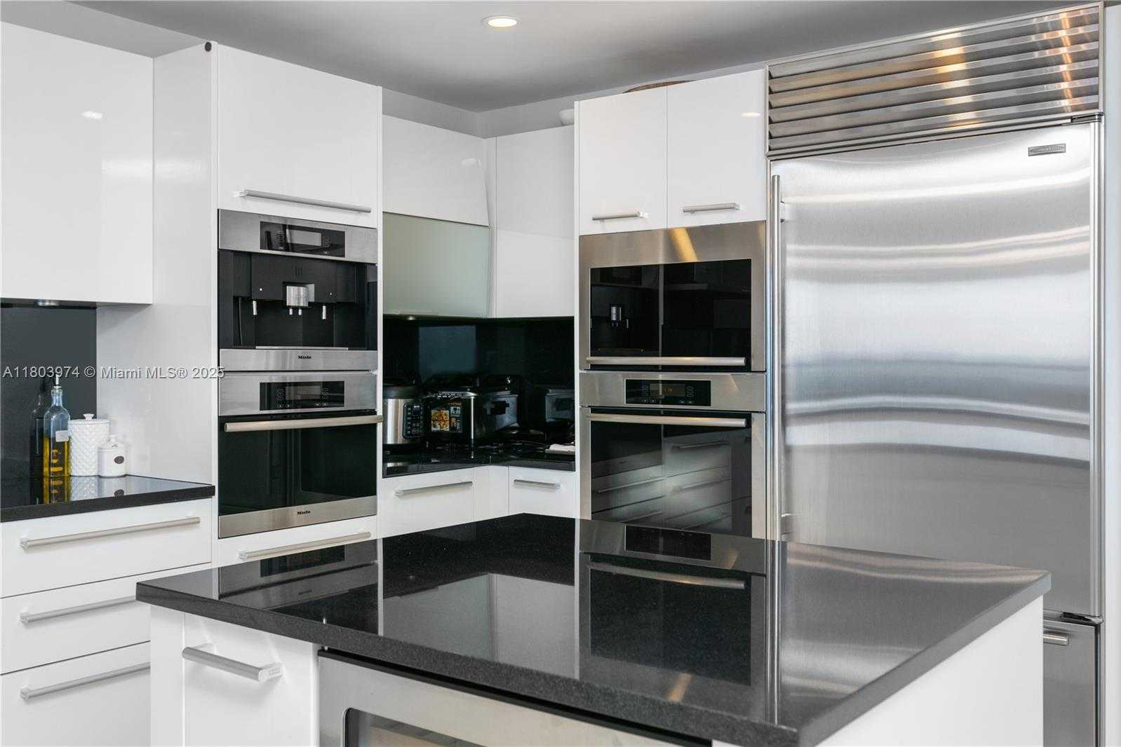 Small Image of 17121 COLLINS AVE #2905, Sunny Isles Beach Number 5