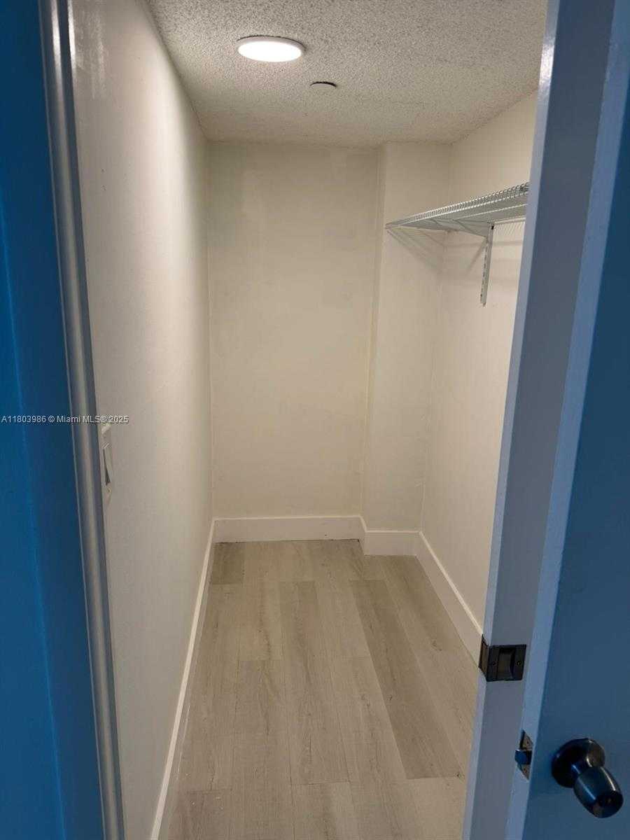 Small Image of 8650 SOUTH WEST 133RD AVE RD #111, Miami Number 17