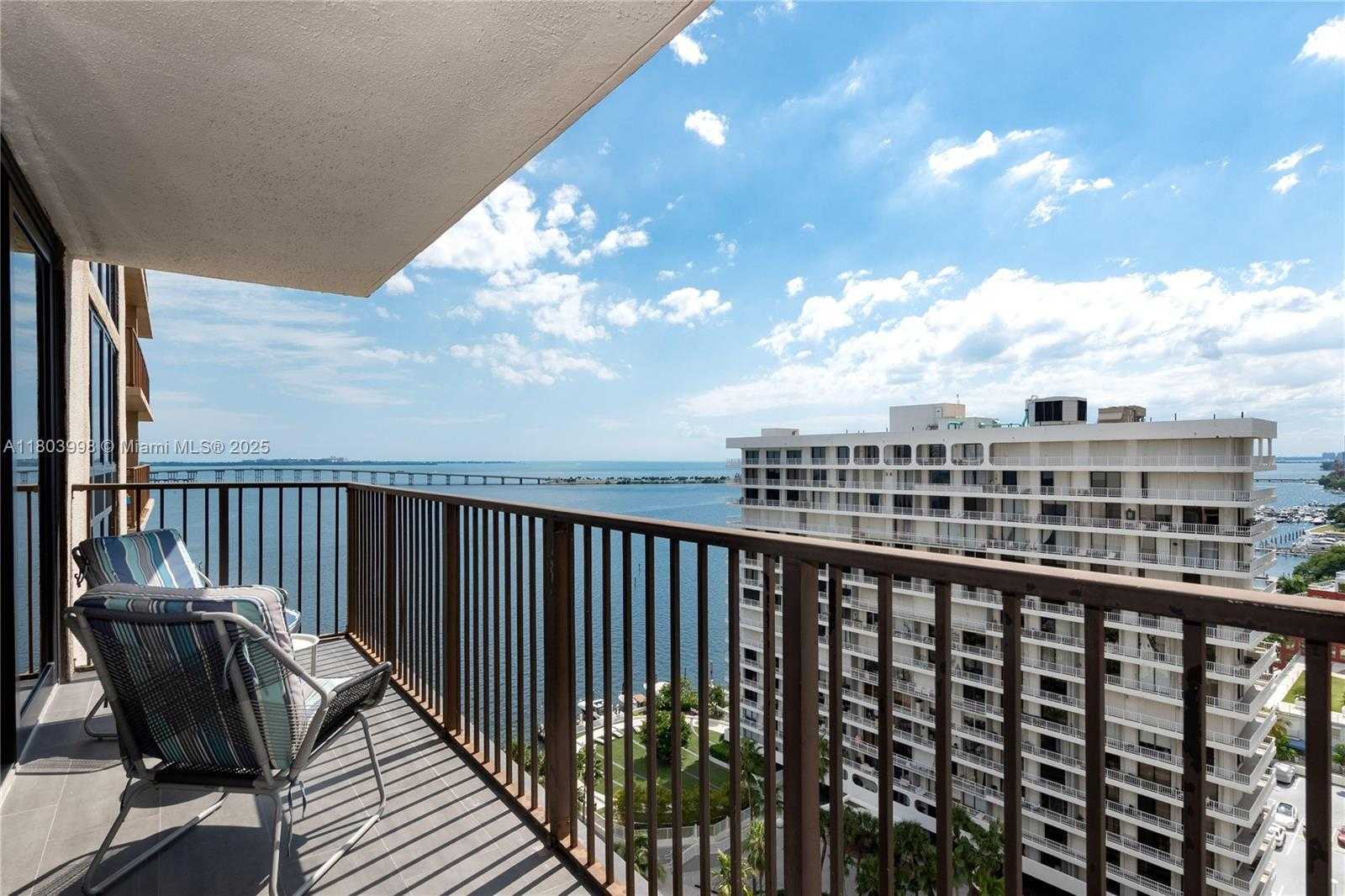 Small Image of 1450 BRICKELL BAY DR #1707, Miami Number 26
